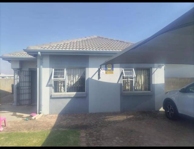 3 BEDROOM HOUSE FOR SALE IN SALFIN
